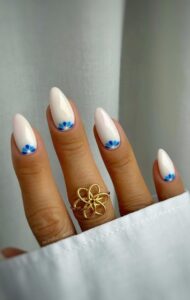 vacation nails summer